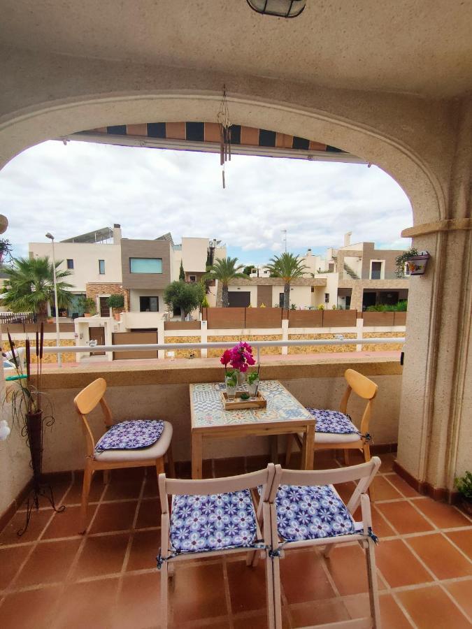 Apartamento Casa De Buenos Dias Torrevieja Exterior foto