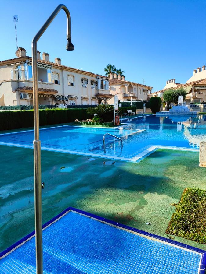 Apartamento Casa De Buenos Dias Torrevieja Exterior foto